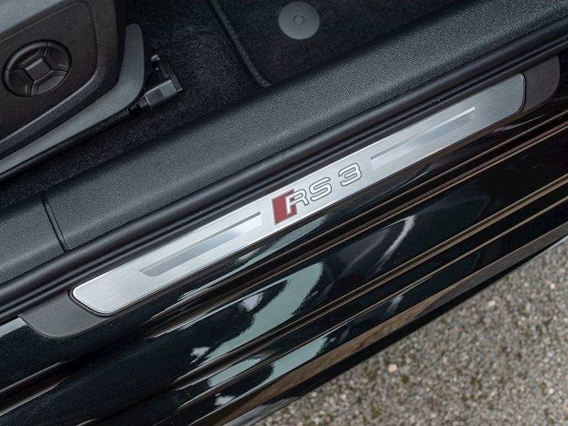 Audi RS 3 Sportback Vorsprung TFSi Quattro (New Model) - Large 32