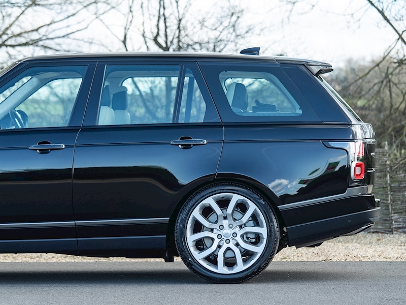 Range Rover 5.0 V8 Supercharged Autobiography - Large 4