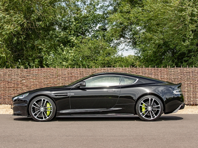 Aston Martin DBS V12 Coupe - Carbon Edition - Large 2