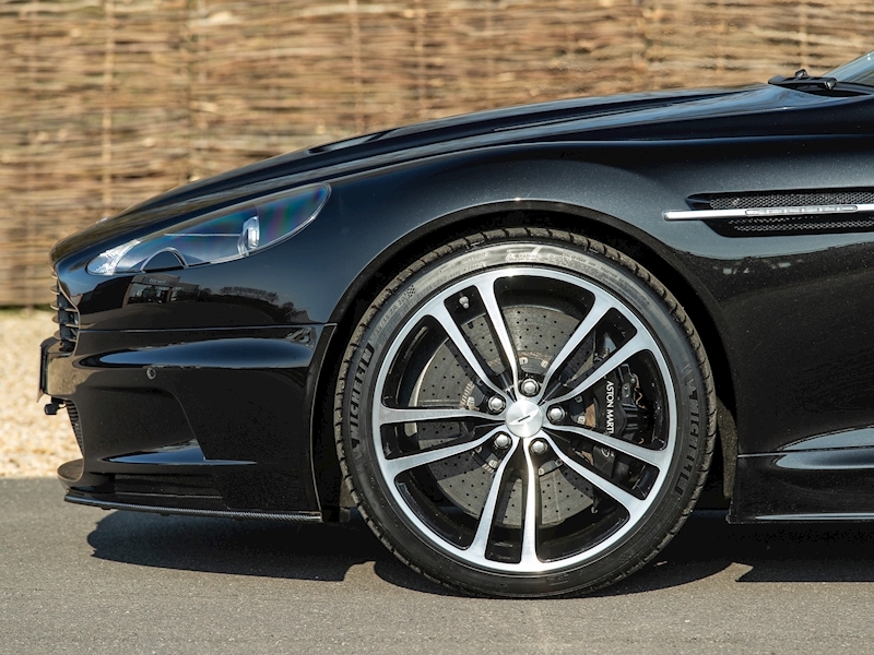 Aston Martin DBS V12 Touchtronic II - Large 39