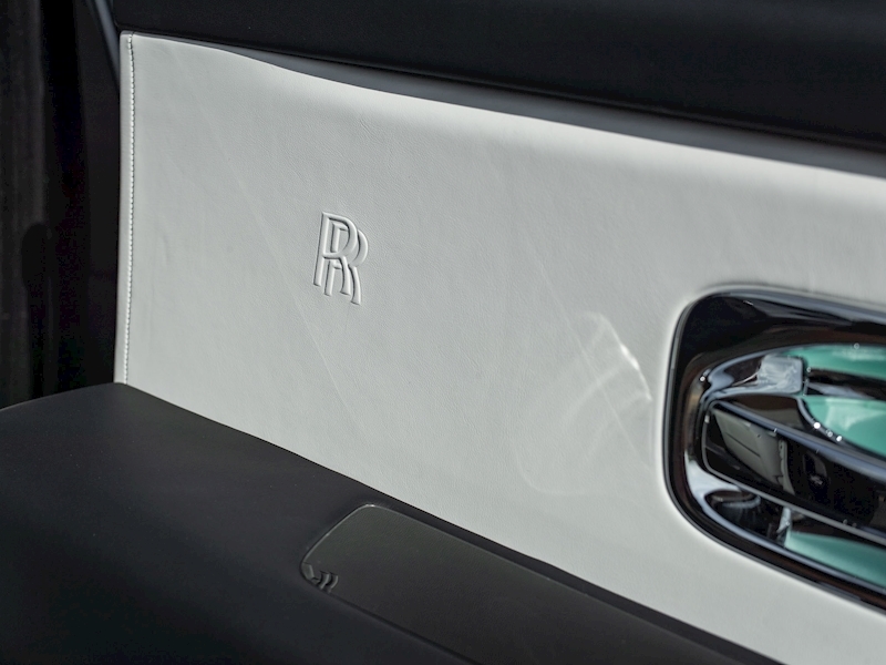 Rolls-Royce Cullinan V12 - Bespoke Specification - Large 59