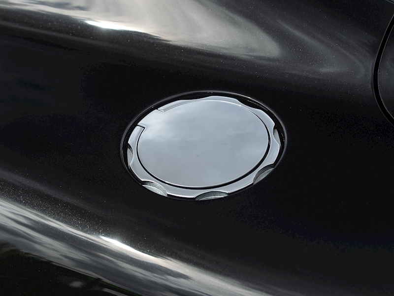 Aston Martin Vanquish V12 S Coupe 2+2 - Large 18