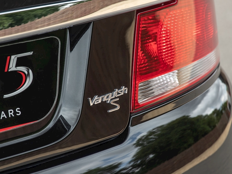 Aston Martin Vanquish V12 S Coupe 2+2 - Large 21