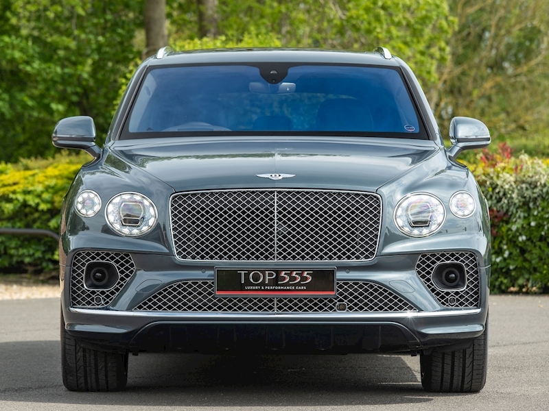 Bentley Bentayga V8 First Edition - Mulliner Driving Specification - Large 3