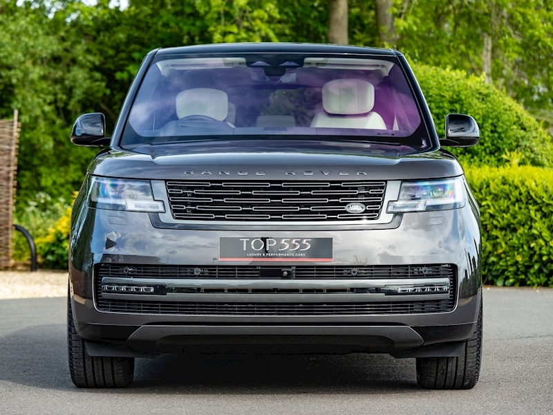 Range Rover Autobiography 'First Edition'  D350 - New Model - Large 3