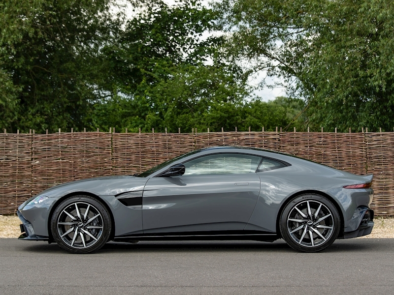 Aston Martin Vantage V8 4.0 - Large 2