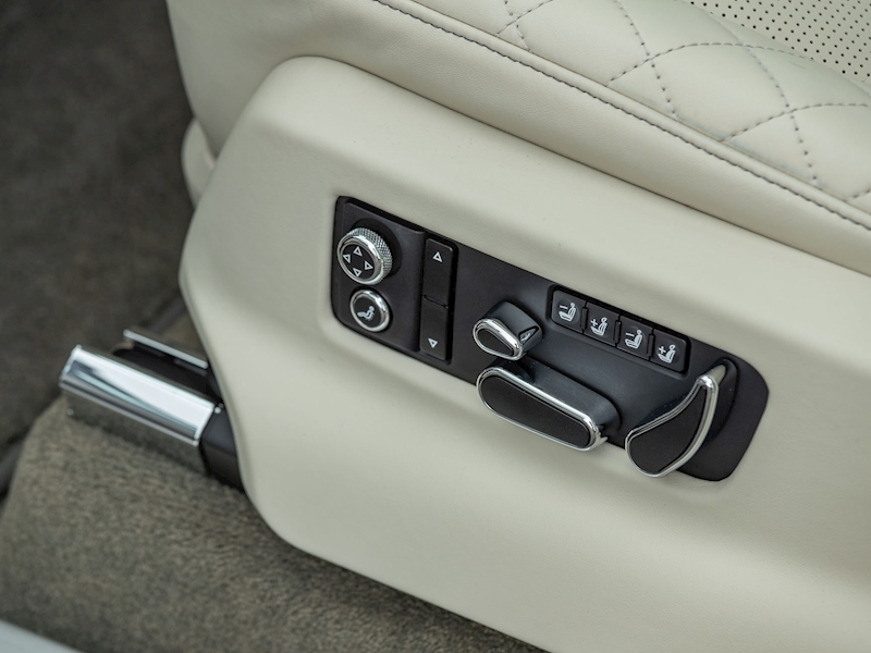 Bentley Bentayga V8 Diesel - Mulliner Driving Specification - Large 33