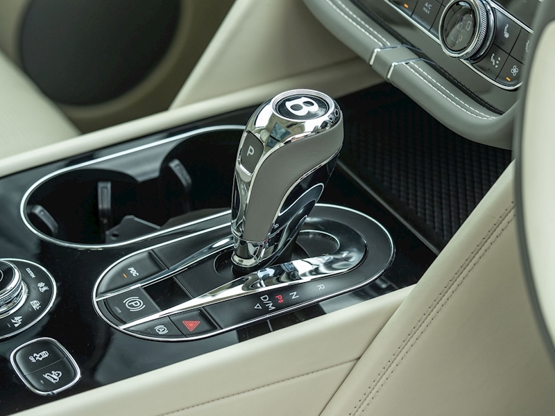 Bentley Bentayga V8 Diesel - Mulliner Driving Specification - Large 27