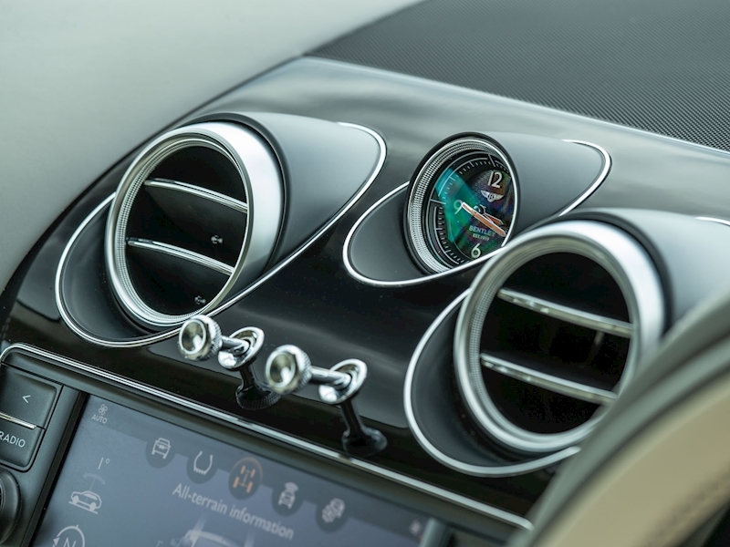 Bentley Bentayga V8 Diesel - Mulliner Driving Specification - Large 29