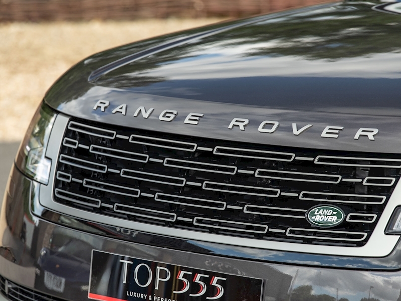 Range Rover D350 3.0 HSE  - New Model - Large 9