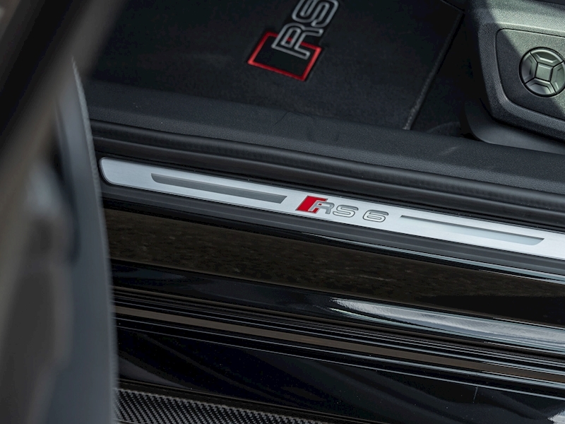 Audi RS6 Avant - Carbon Black Edition - Large 16