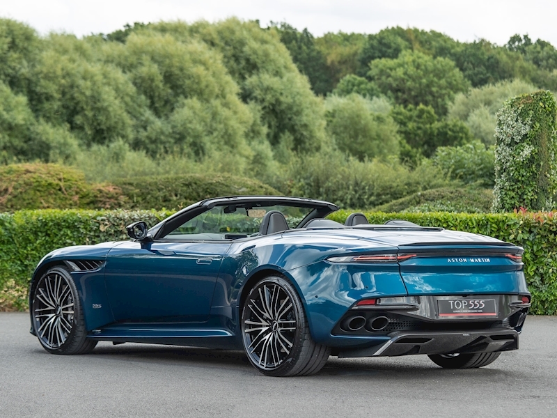 Aston Martin DBS Superleggera Volante V12 - Large 15