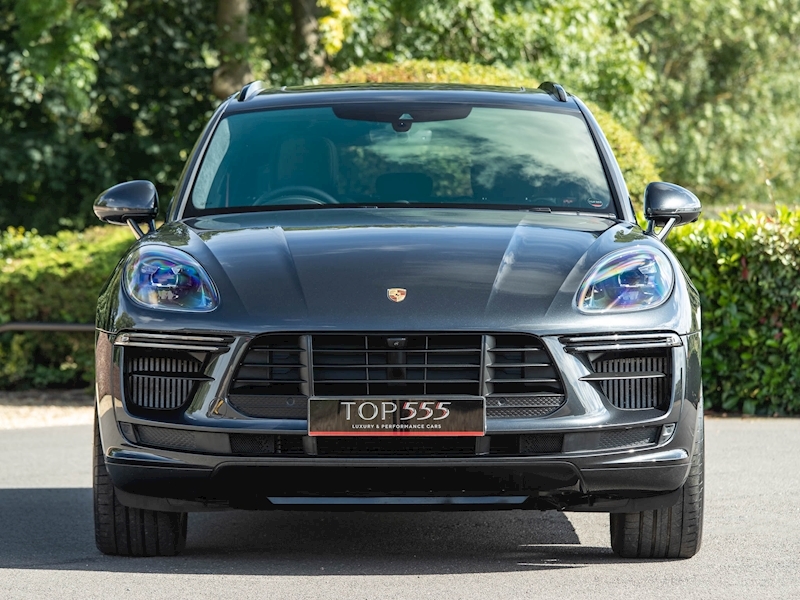 Porsche Macan Turbo PDK - Large 3