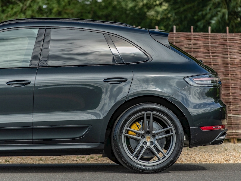 Porsche Macan Turbo PDK - Large 7