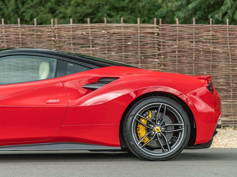 Ferrari 488 GTB with Carbon Fibre Exterior Package - Large 7