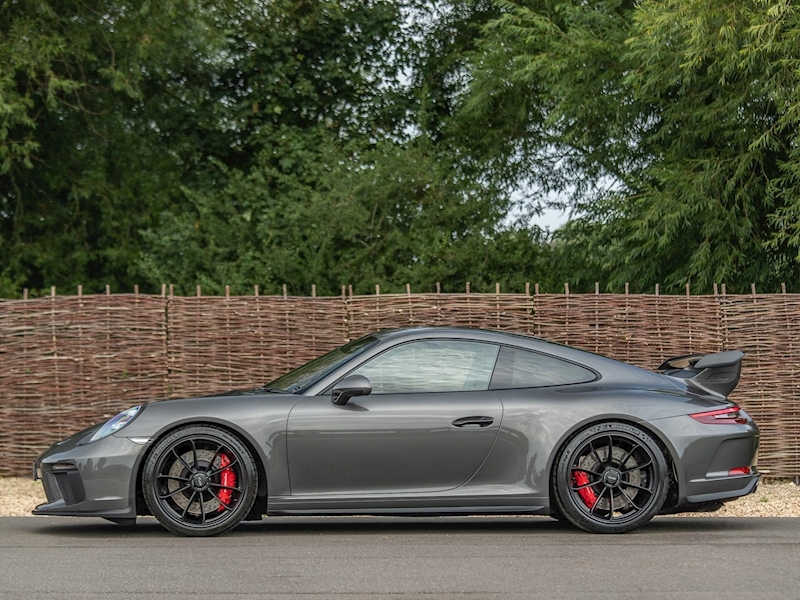 Porsche 911 (991.2)  GT3 4.0 Clubsport - Manual - Large 2