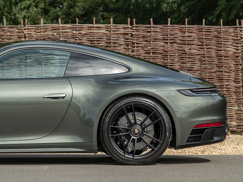 Porsche 992 Carrera 4 GTS Coupe 3.0 PDK - 2022 Model - Large 17