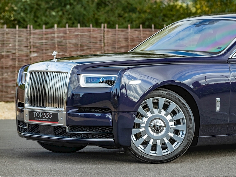 Rolls Royce Phantom VIII - (Extended 12 Month Rolls-Royce Warranty & Service Pack) - Large 9
