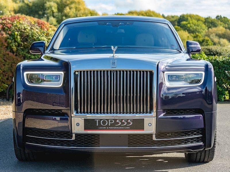 Rolls Royce Phantom VIII - (Extended 12 Month Rolls-Royce Warranty & Service Pack) - Large 17