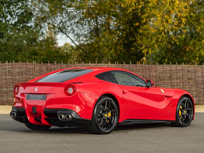 Ferrari F12 Berlinetta - Large 9