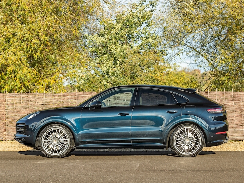 Porsche Cayenne Coupe E-Hybrid 3.0 V6 - Platinum Edition - Large 2