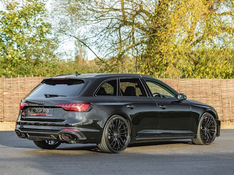 Audi RS4 Avant Carbon Black Edition - Large 15