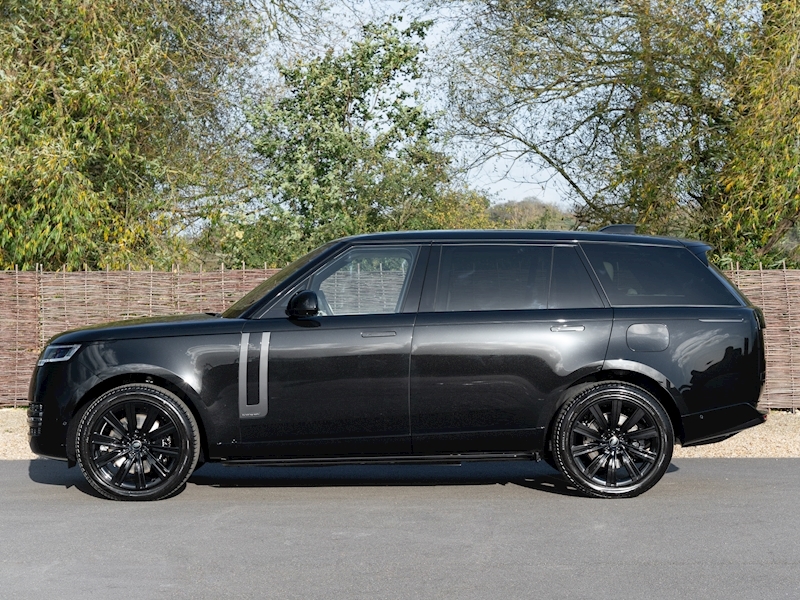 Range Rover P440e 3.0 Autobiography Long Wheelbase - VAT Qualifying - Large 2