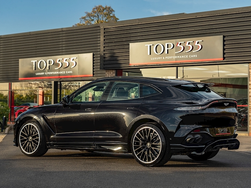 Aston Martin DBX 707 - Large 23