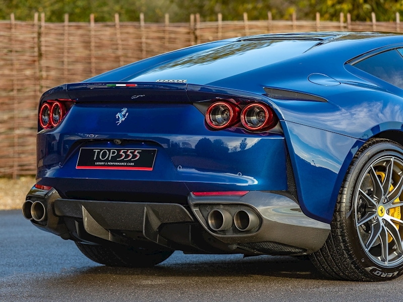 Ferrari 812 Superfast - Large 18