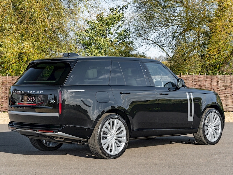 Range Rover Autobiography 4.4 V8 - First Edition (P530) - Large 16