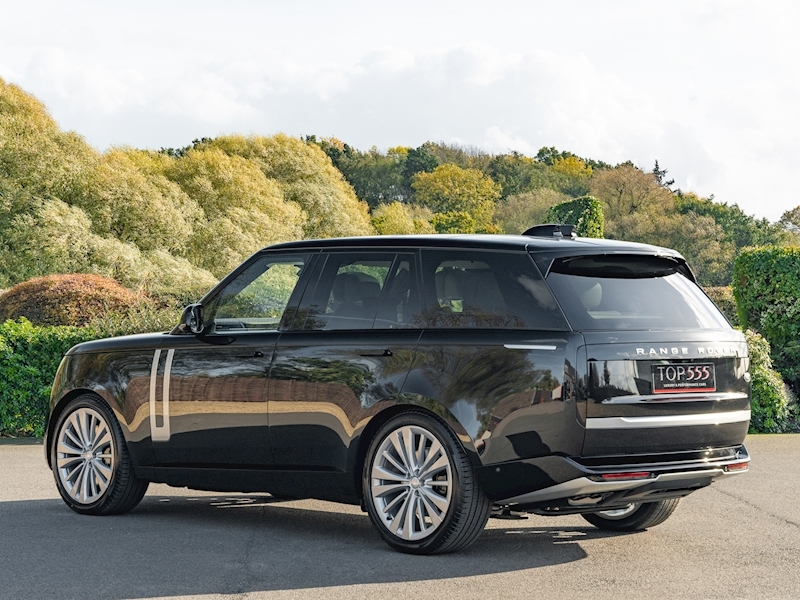 Range Rover Autobiography 4.4 V8 - First Edition (P530) - Large 14