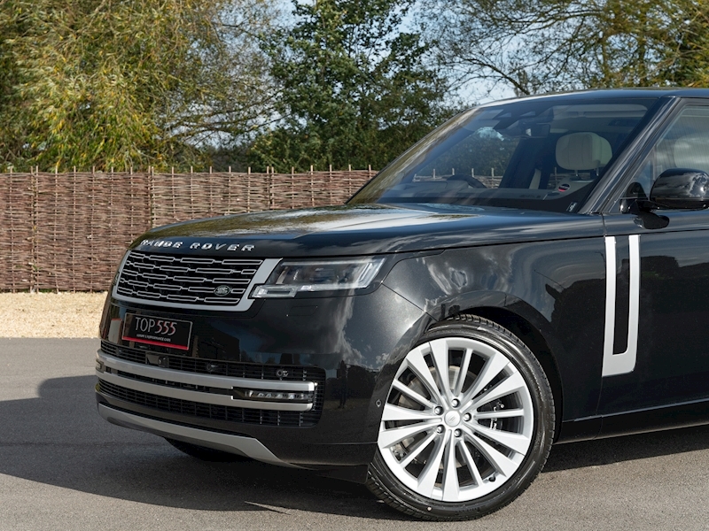 Range Rover Autobiography 4.4 V8 - First Edition (P530) - Large 4