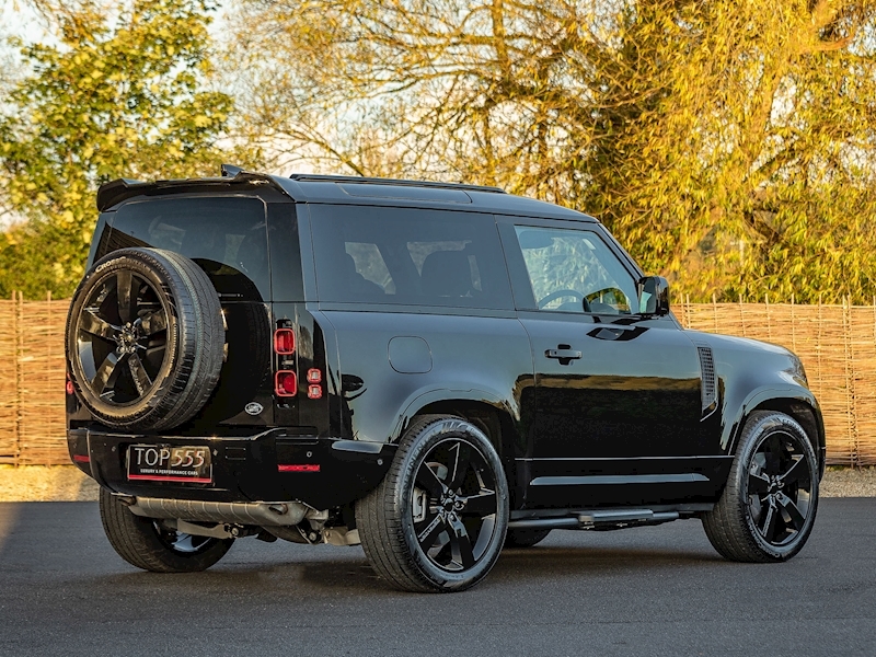 Land Rover Defender XS Edition - P400 3.0 - Large 15