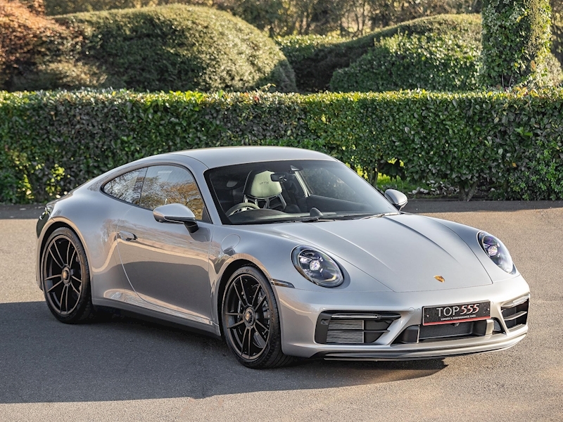 Porsche 992 Carrera GTS Coupe 3.0 Manual with Lightweight Package - Large 47