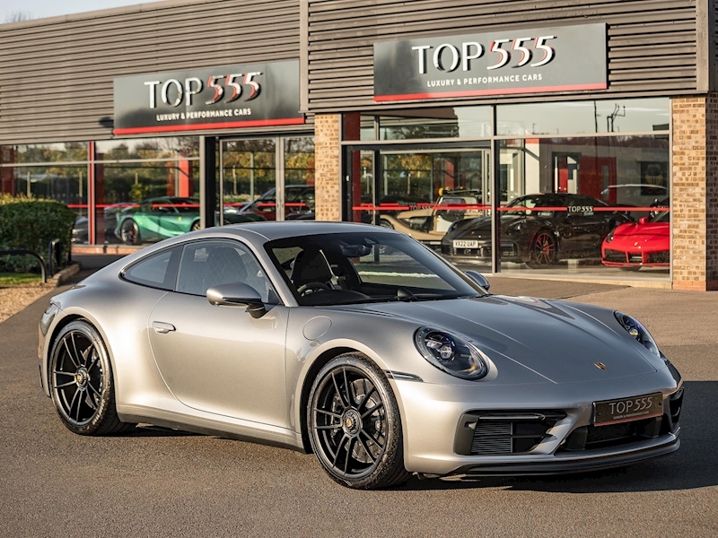 Porsche 992 Carrera GTS Coupe 3.0 Manual with Lightweight Package - Large 42