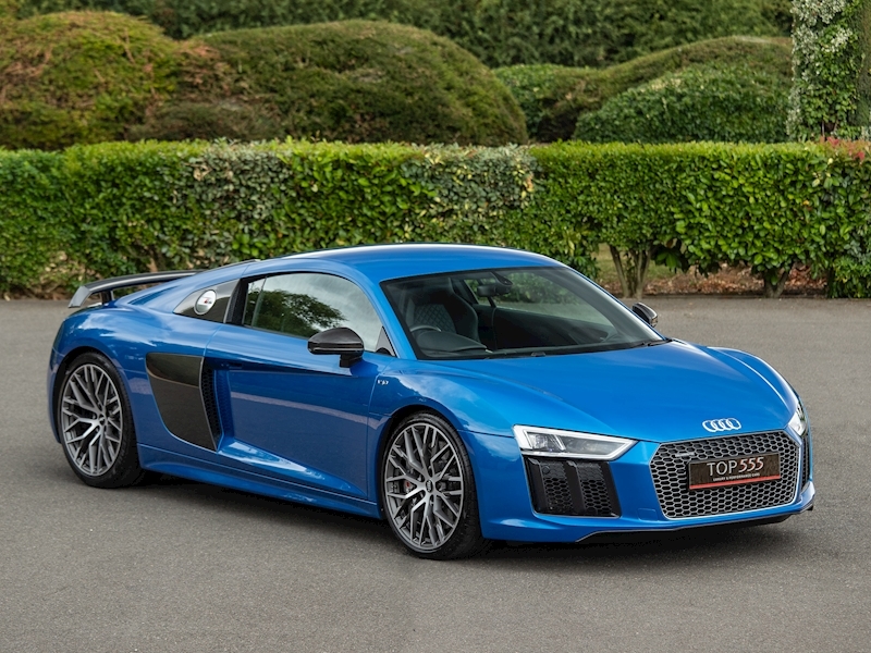 Audi R8 V10 Plus Quattro S-Tronic - Large 46