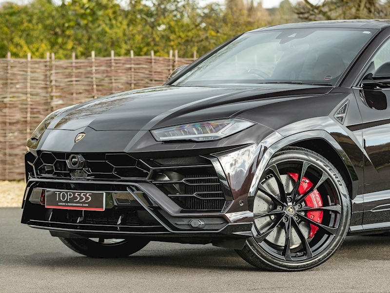 Lamborghini Urus - Large 3