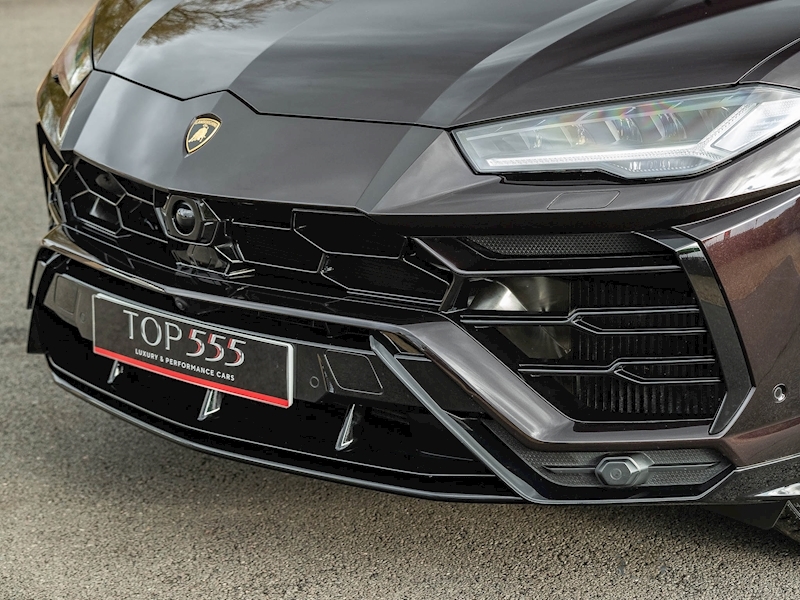 Lamborghini Urus - Large 4