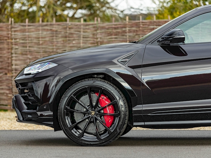 Lamborghini Urus - Large 11