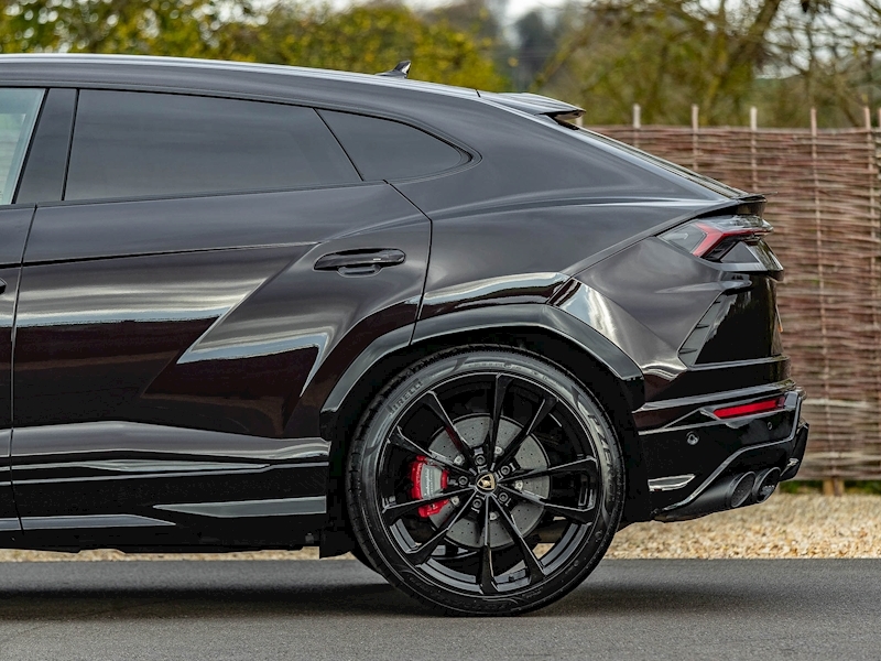 Lamborghini Urus - Large 18