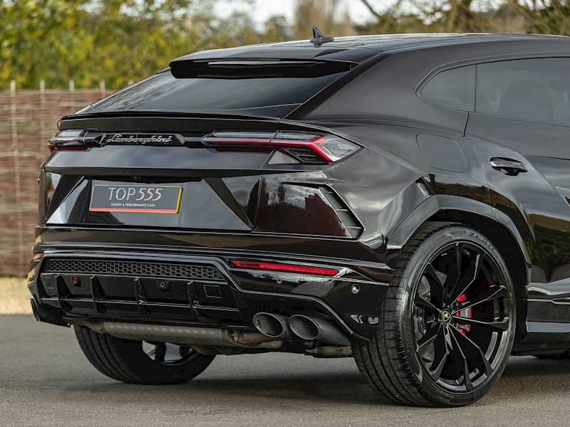 Lamborghini Urus - Large 16