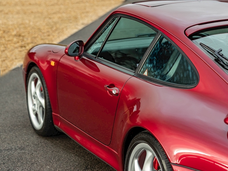 Porsche 993 Turbo Coupe 3.6 Manual - Large 21