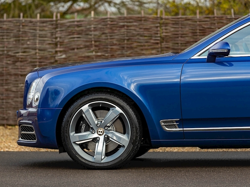 Bentley Mulsanne Speed V8 - Large 6