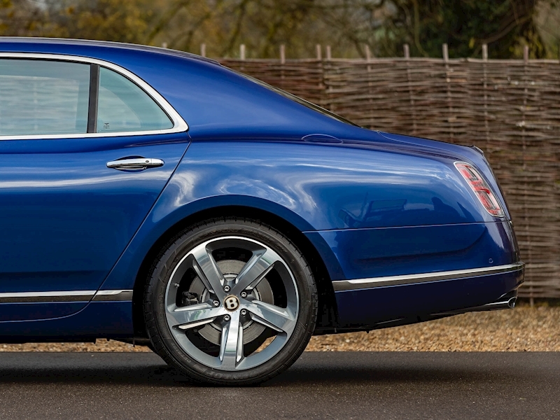 Bentley Mulsanne Speed V8 - Large 7