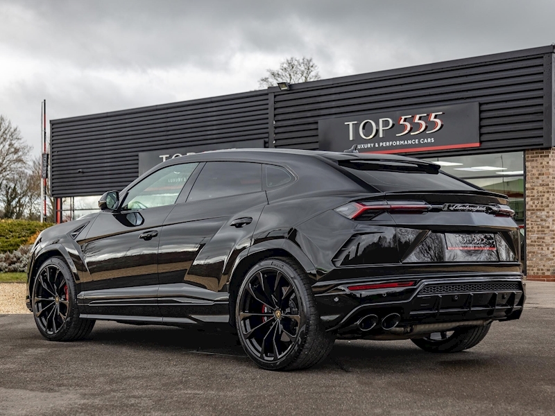 Lamborghini Urus - Large 16