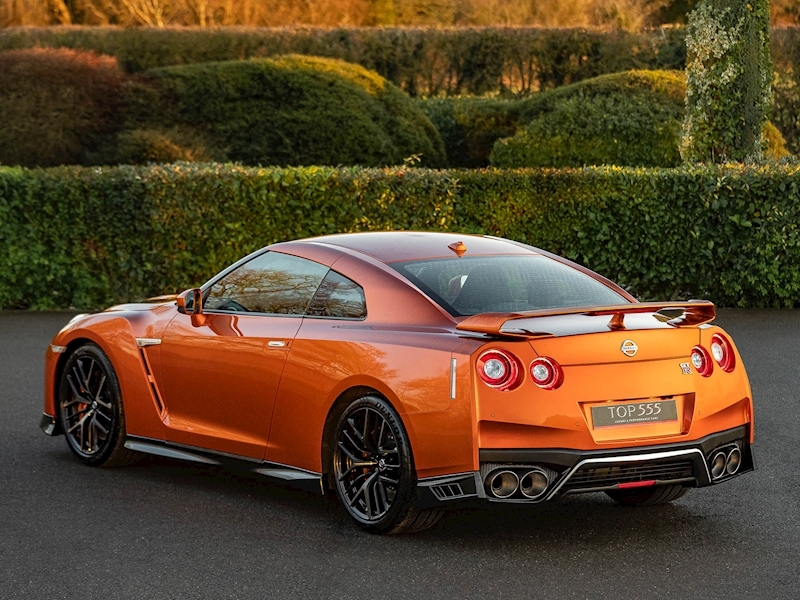 Nissan GT-R Prestige 3.8 - Large 14