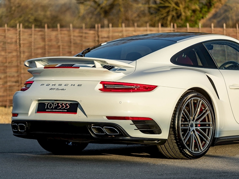 Porsche 911 Turbo PDK Coupe (991.2) - Large 26