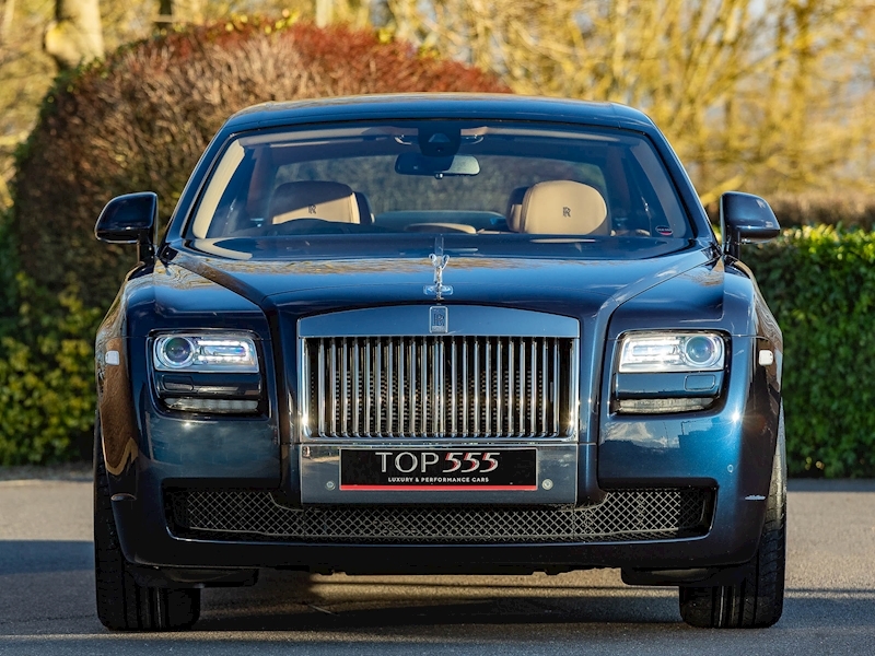 Rolls Royce Ghost V12 - Large 8