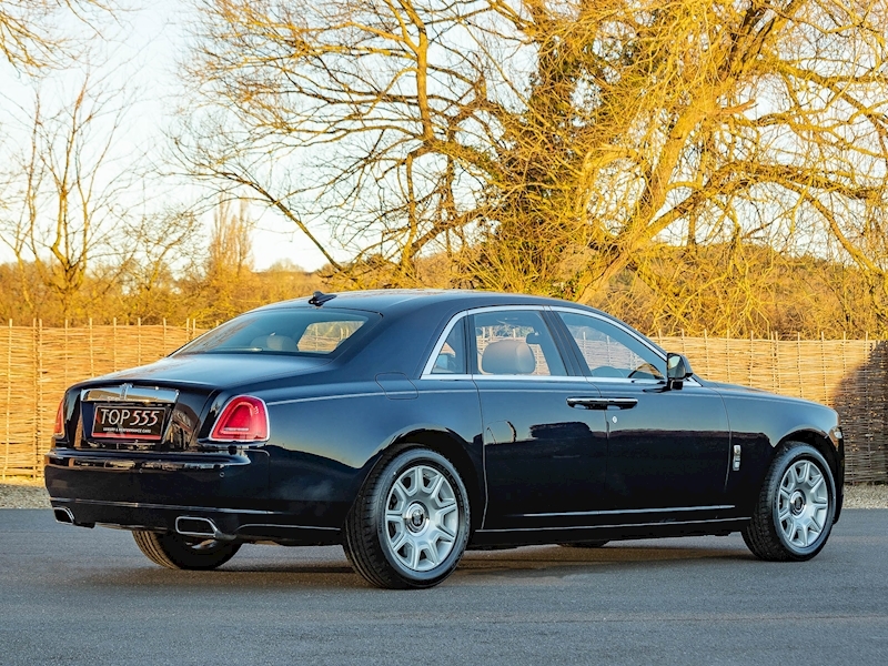 Rolls Royce Ghost V12 - Large 14
