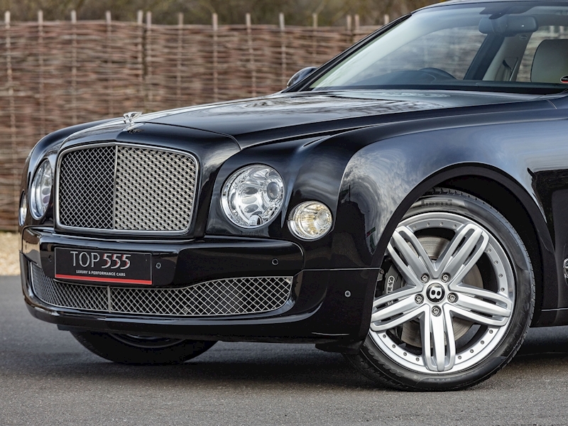 Bentley Mulsanne V8 - Large 5